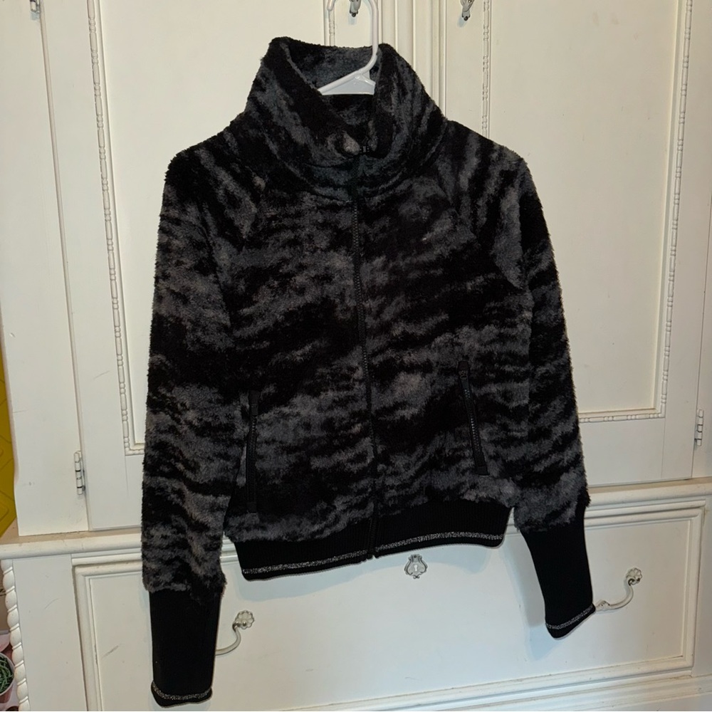 Athelta women’s jacket
